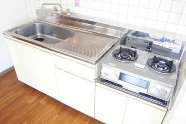 コージィーコートの物件内観写真